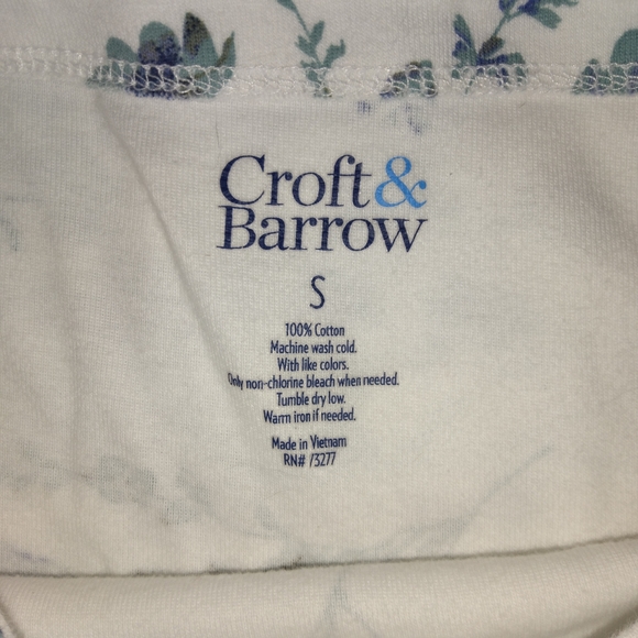 Croft & Barrow 3/4 Sleeve Floral Shirt - Picture 7 of 7